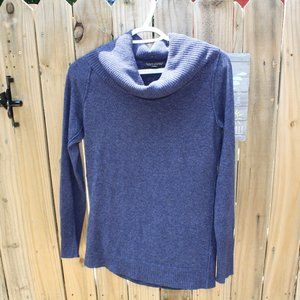 Banana Republic Sweater - S
